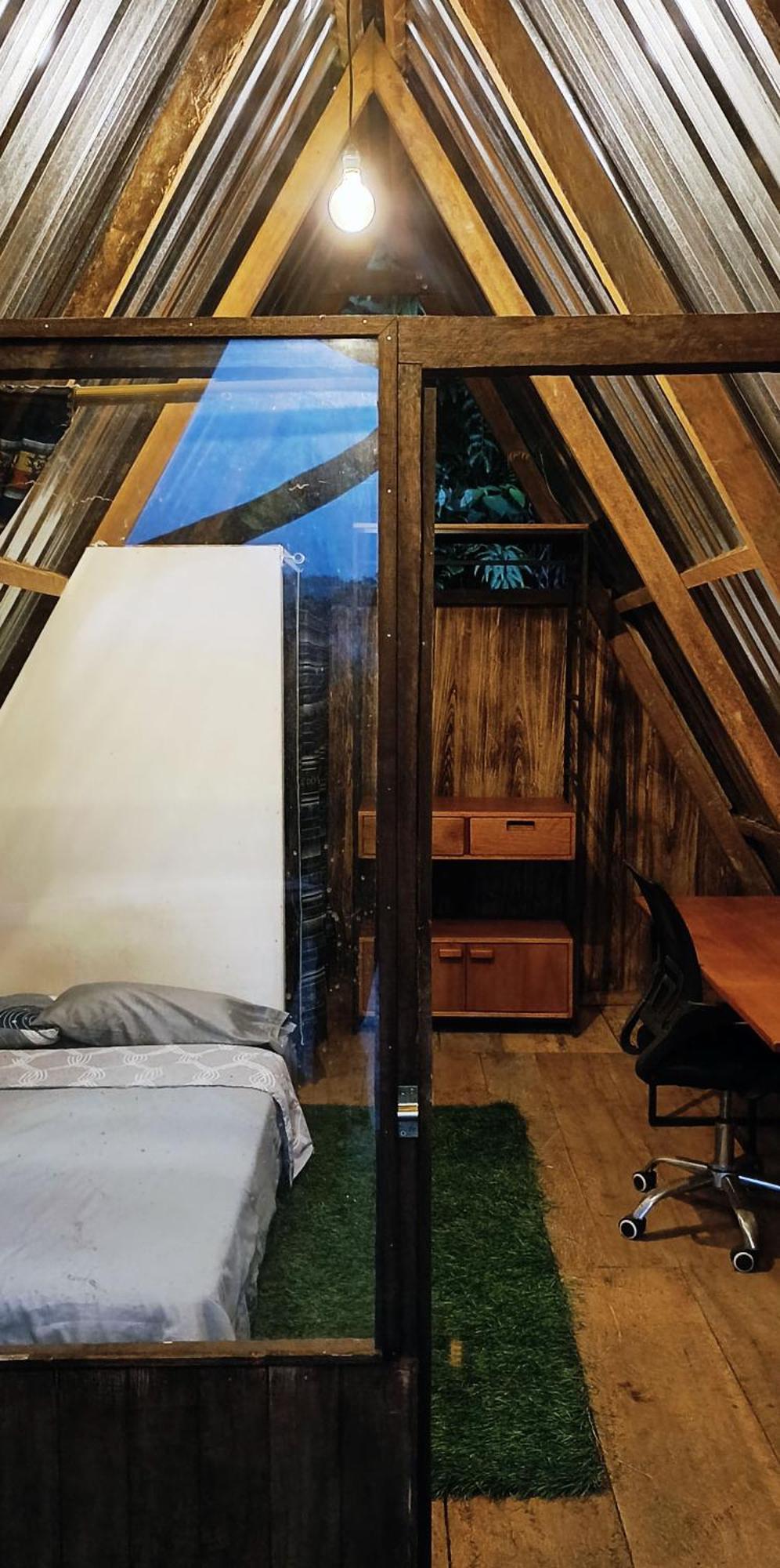 Jungle Roots Hotel Tena Kamer foto